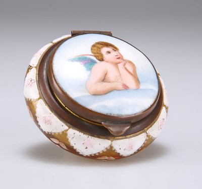 Lot 772 - A 19TH CENTURY CONTINENTAL GLASS AND PORCELAIN BOX