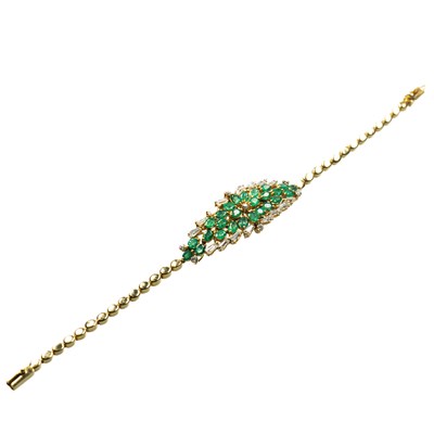 Lot 497 - AN EMERALD AND CUBIC ZIRCONIA BRACELET