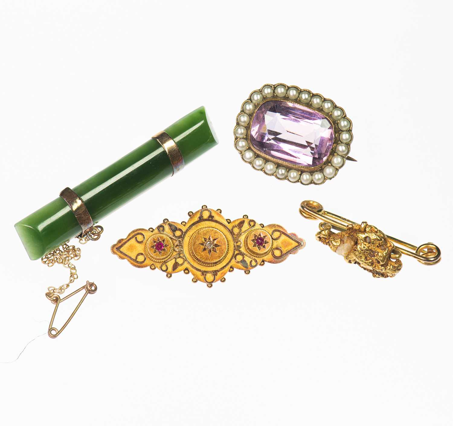 Lot 467 - FOUR VICTORIAN BROOCHES