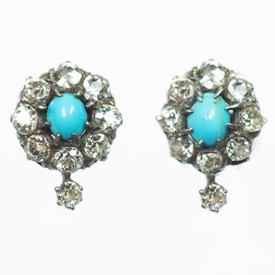 Lot 57 - A PAIR OF DIAMOND AND TURQUOISE CLUSTER EARRINGS