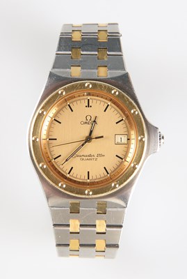 Lot 462 - AN OMEGA SEAMASTER STAINLESS STEEL QUARTZ WATCH