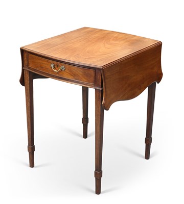 Lot 786 - A GEORGE III MAHOGANY PEMBROKE TABLE