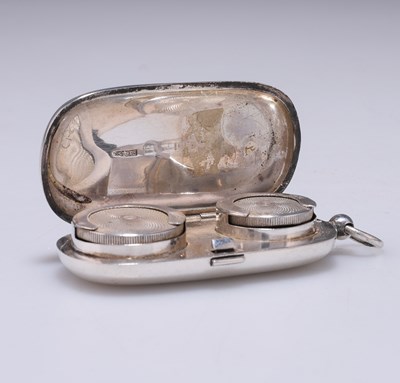 Lot 217 - AN EDWARDIAN SILVER DOUBLE SOVEREIGN CASE