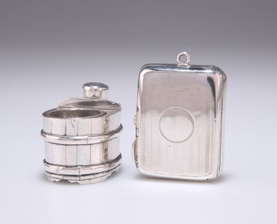 Lot 205 - A STERLING SILVER BARREL-FORM NOVELTY INKWELL, 20TH CENTURY