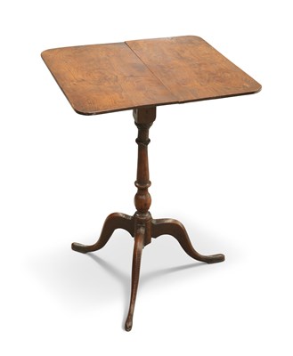 Lot 732 - AN EARLY 19TH CENTURY YEW WOOD AND OAK TRIPOD TABLE