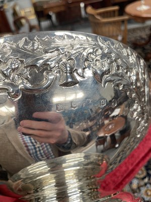 Lot 178 - A WILLIAM IV SCOTTISH SILVER PUNCH BOWL