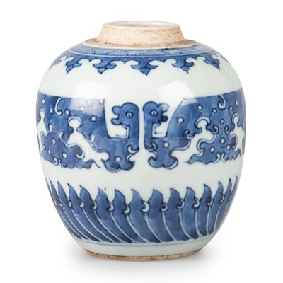 Lot 113 - A CHINESE BLUE AND WHITE JAR