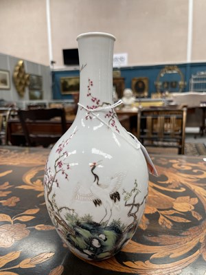 Lot 117 - A CHINESE 'CRANES' VASE