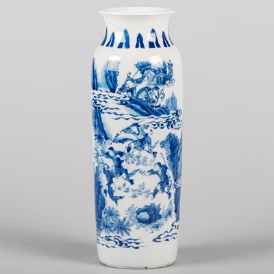 Lot 100 - A CHINESE BLUE AND WHITE SLEEVE VASE, 17TH CENTURY