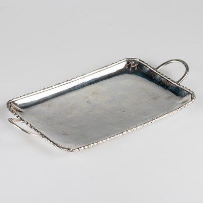 Lot 304 - A GEORGE III SILVER TWO-HANDLED CHEESE DISH