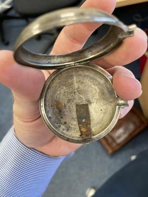 Lot 520 - THREE ASSORTED POCKET WATCHES
