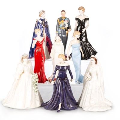 Lot 1068 - A GROUP OF NINE ROYAL DOULTON, ROYAL WORCESTER AND COALPORT ROYAL FIGURES