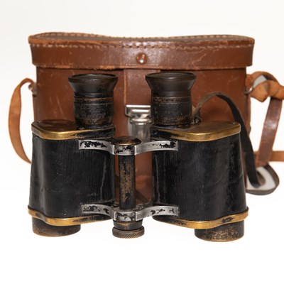 Lot 600 - A PAIR OF GERMAN VOIGTLÄNDER BINOCULARS, EARLY 20TH CENTURY