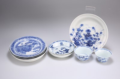 Lot 101 - A COLLECTION OF 18TH CENTURY AND LATER BLUE AND WHITE PORCELAIN