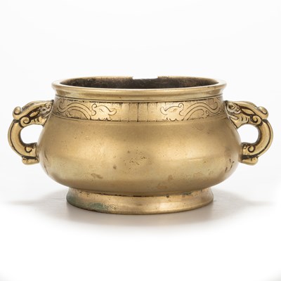 Lot 144 - A CHINESE BRONZE CENSER