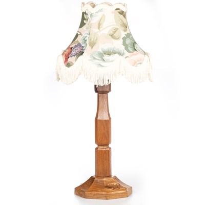 Lot 740 - COLIN ALMACK OF SUTTON-UNDER-WHITESTONECLIFFE, A BEAVERMAN OAK TABLE LAMP