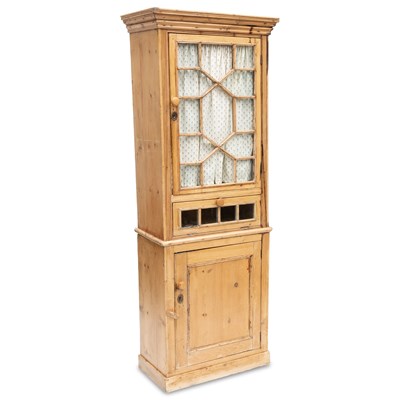 Lot 721 - A 19TH CENTURY PINE CABINET