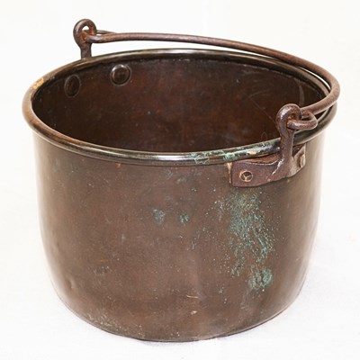 Lot 173 - A 19TH CENTURY COPPER CHEESE KETTLE