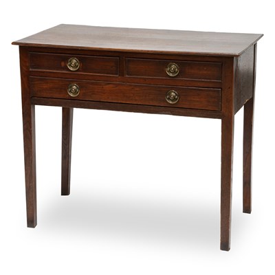 Lot 698 - A GEORGE III OAK LOWBOY