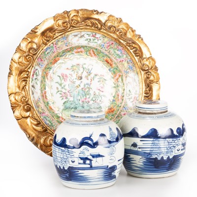 Lot 113 - A PAIR OF CHINESE BLUE AND WHITE PORCELAIN GINGER JARS AND COVERS; AND A CANTONESE FAMILLE ROSE DISH