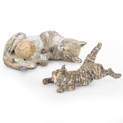 Lot 160 - TWO EARLY 20TH CENTURY COLD PAINTED BRONZE MODELS OF CATS