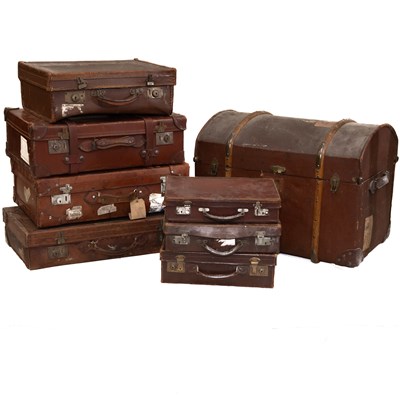 Lot 602 - A GROUP OF 20TH CENTURY TRAVEL CASES