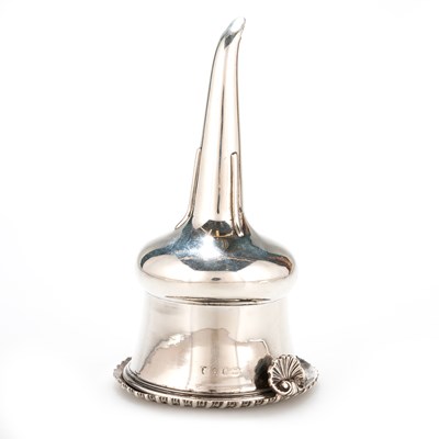 Lot 431 - AN EARLY 19TH CENTURY SILVER WINE FUNNEL