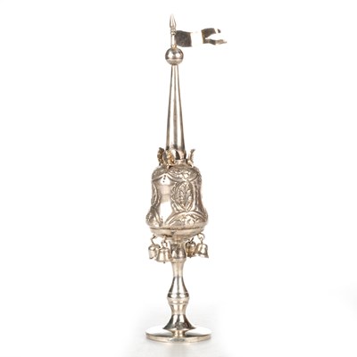 Lot 244 - JUDAICA: A GEORGE V SILVER HAVDALAH BESAMIM SPICE TOWER