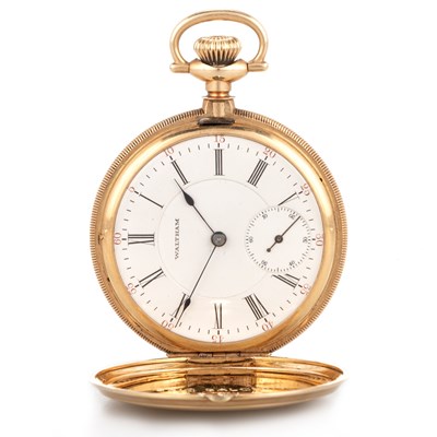 Lot 499 - A WALTHAM 14K GOLD KEYLESS FULL HUNTER POCKET WATCH