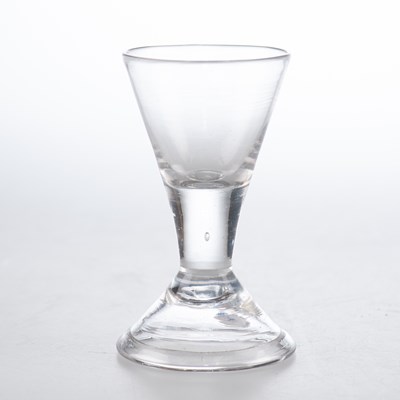 Lot 1025 - A FIRING GLASS, CIRCA 1711