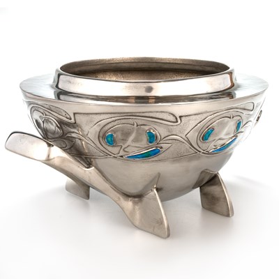 Lot 167 - ARCHIBALD KNOX (1864-1933) FOR LIBERTY & CO, A TUDRIC PEWTER AND ENAMEL ROSE BOWL