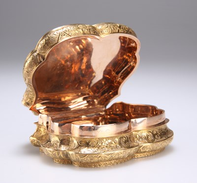 Lot 472 - A JEWELLED GOLD AND ENAMEL ROYAL PRESENTATION SNUFF BOX