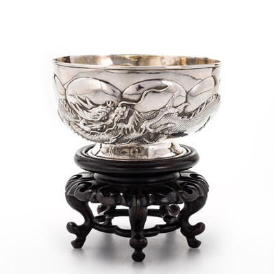 Lot 187 - A CHINESE SILVER BOWL