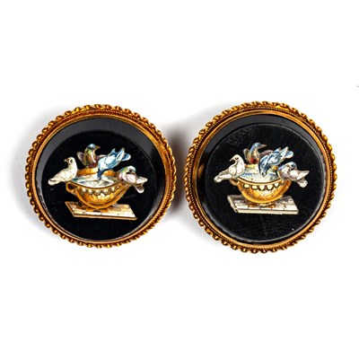 Lot 457 - A PAIR OF 19TH CENTURY YELLOW METAL AND MICROMOSAIC DRESS STUDS