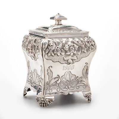 Lot 291 - A GEORGE IV SILVER TEA CADDY