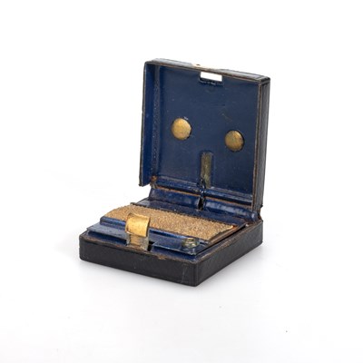 Lot 175 - ASPREY: A LEATHER-BOUND TRAVEL VESTA