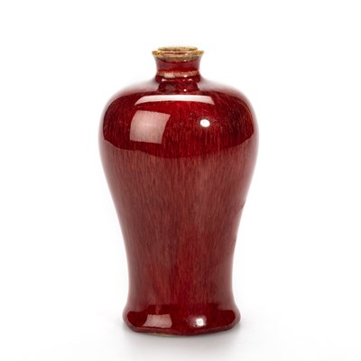 Lot 115 - A CHINESE RED-GLAZED VASE, MEIPING