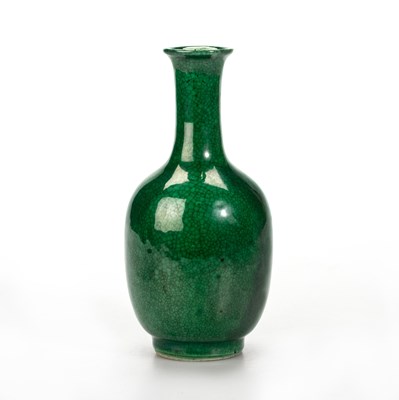 Lot 94 - A CHINESE GREEN-GLAZED BOTTLE VASE, 19TH CENTURY