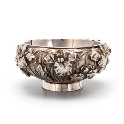 Lot 182 - A FINE JAPANESE SILVER BOWL, MEIJI PERIOD (1868-1912)