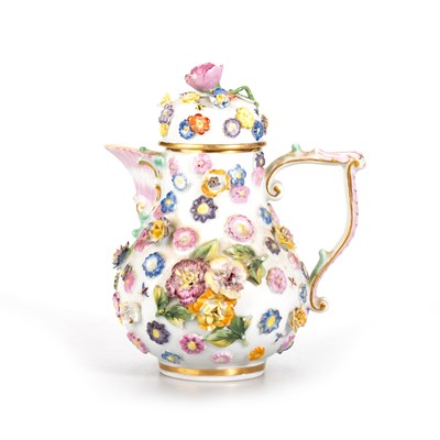 Lot 48 - A MEISSEN FLORAL ENCRUSTED COFFEE POT AND COVER, 19TH CENTURY