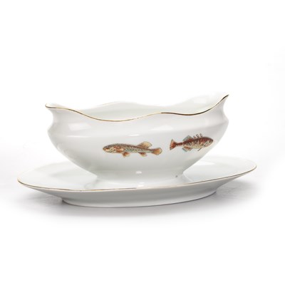 Lot 51 - RICHARD GINORI (ITALY), A FISH PATTERN DINNER SERVICE, LATE 1960S