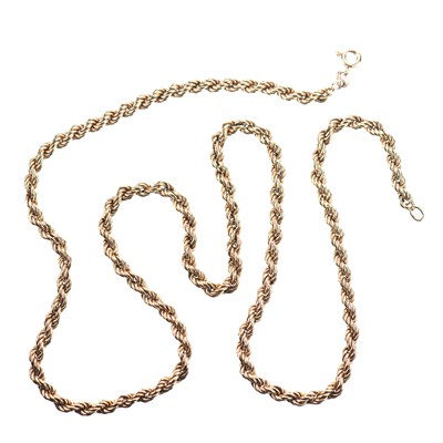 Lot 541 - A 9K YELLOW GOLD ROPE-TWIST NECKLACE