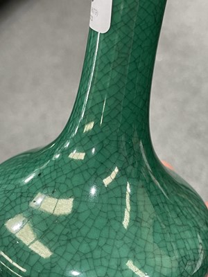Lot 135 - A CHINESE GREEN CRACKLE-GLAZED VASE