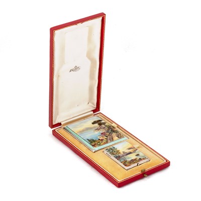 Lot 390 - A GEORGE V SILVER AND ENAMEL CIGARETTE AND VESTA CASE SET