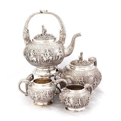 Lot 228 - AN EARLY 20TH CENTURY ANGLO-INDIAN SILVER FOUR-PIECE TEA SERVICE