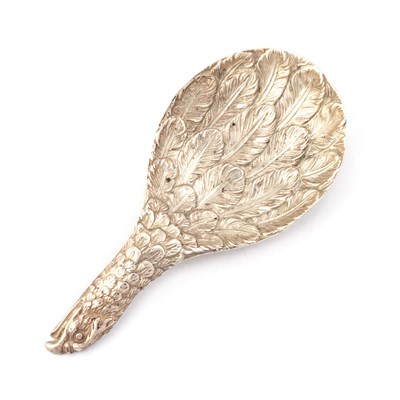 Lot 496 - A GEORGE III SILVER EAGLE'S WING CADDY SPOON