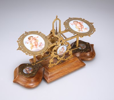 Lot 178 - S. MORDAN & CO, LONDON, A SET OF GILT-METAL, WALNUT AND PORCELAIN POSTAGE SCALES, 19TH CENTURY