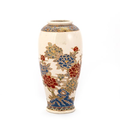 Lot 171 - AN IMPERIAL SATSUMA VASE, MEIJI PERIOD