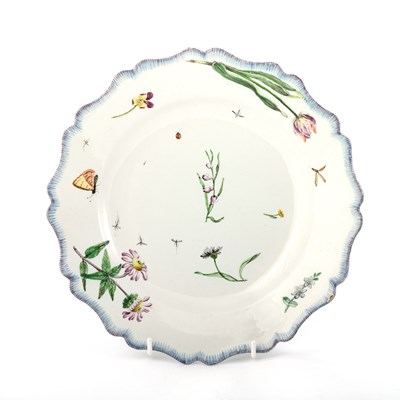 Lot 58 - A FRENCH FAIENCE PLATE, 18TH CENTURY