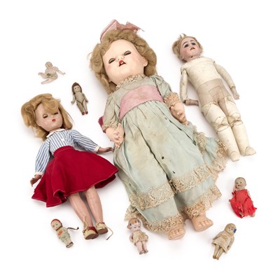 Lot 9 - A GROUP OF DOLLS